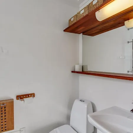 بيت للعطل Nalle - 5m From The Sea In Djursland And Mols By Interhome *
